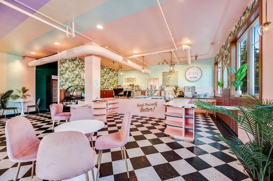 More Photos Of 2363 Mill Rd, Sister Bay Apartments For Sale