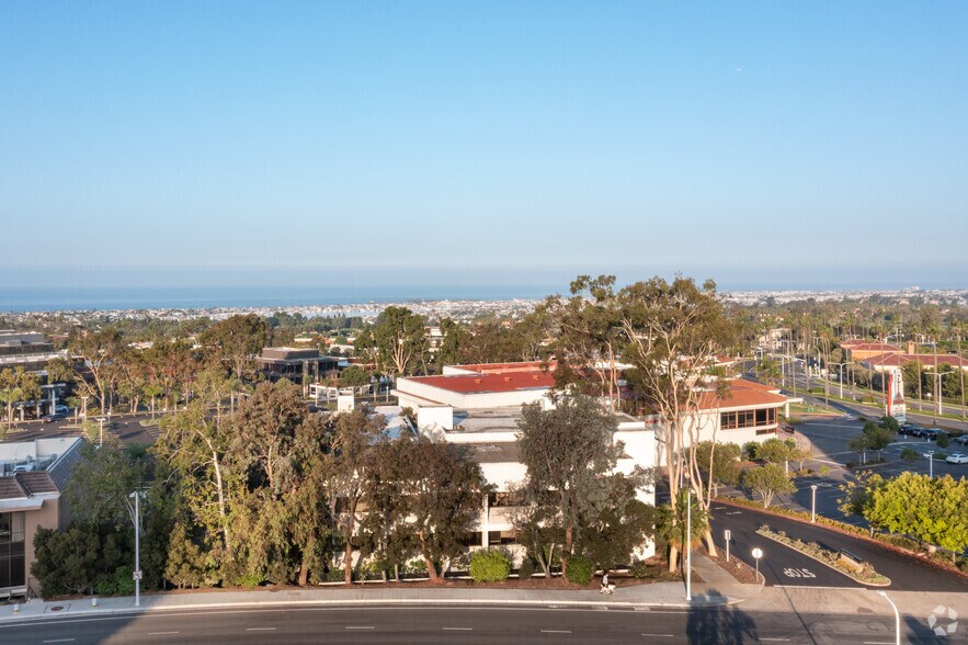 More Photos Of 359 San Miguel Dr, Newport Beach Office For Lease