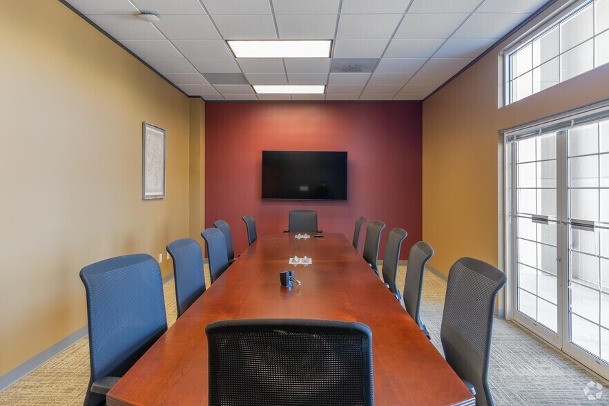 More Photos Of 8303 Cypresswood Dr, Spring Office For Lease