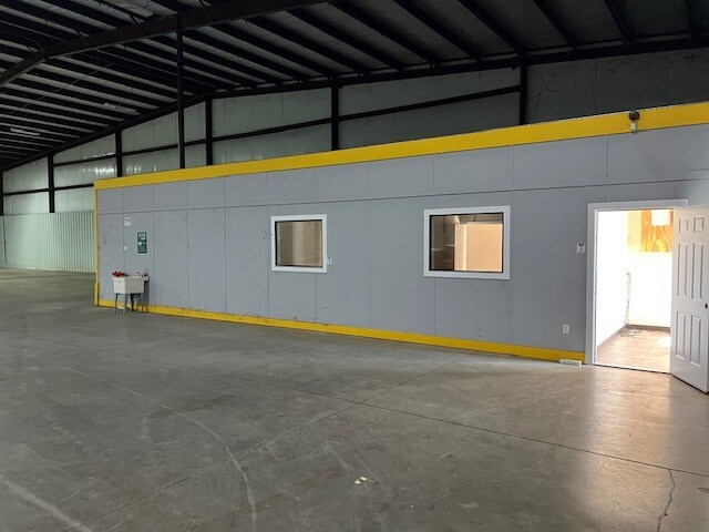 More Photos Of 164 Windy Hill Rd, Tifton Warehouse For Lease