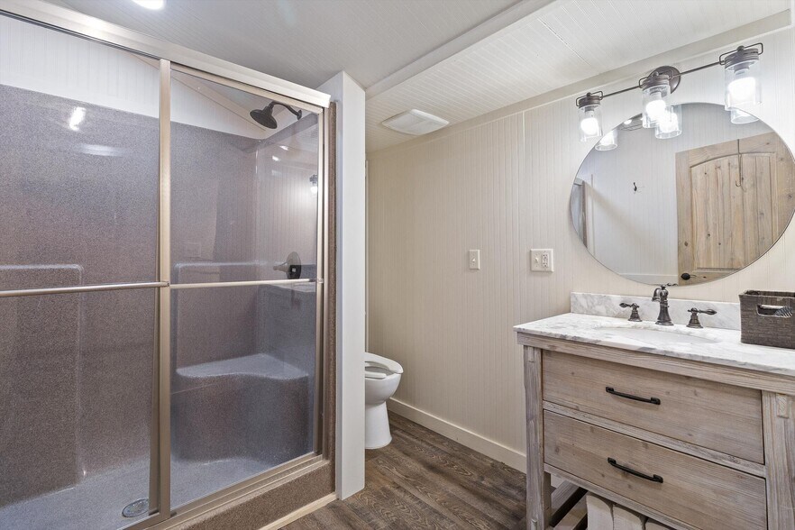 More Photos Of 1020 Thomas Rd, Benton Multifamily For Sale