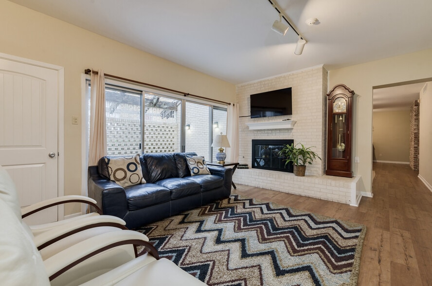 More Photos Of 1601 Broadway St, Galveston Assisted Living For Sale