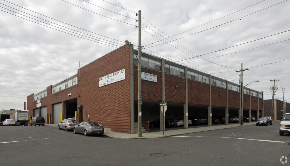 More Photos Of 167-55 148th Ave, Jamaica Warehouse For Lease