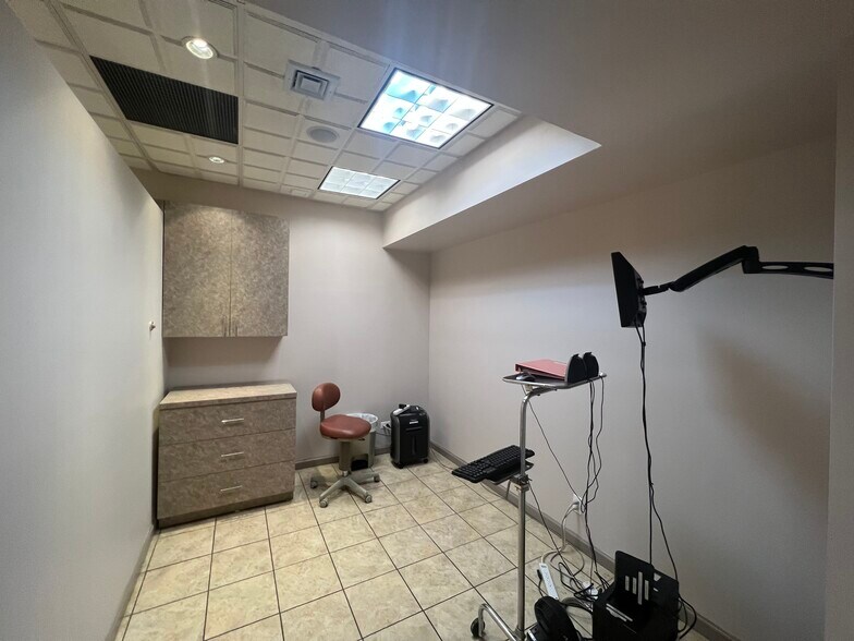 More Photos Of 8708 Justice Ave, Elmhurst Apartments For Sale