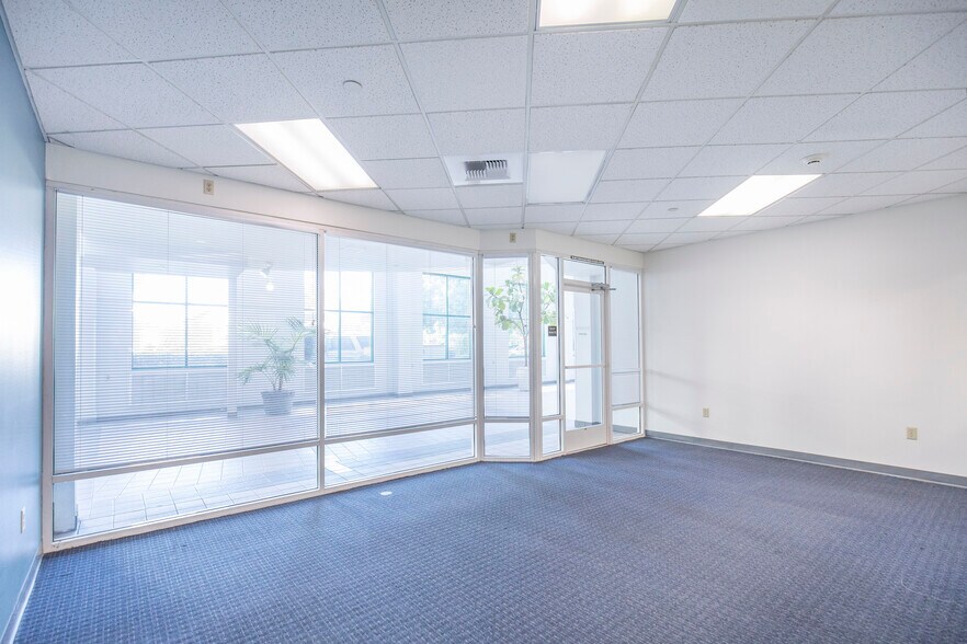 More Photos Of 1920 20th St, Sacramento Office For Lease