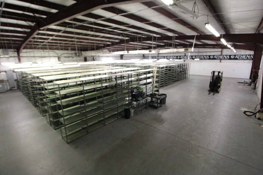 More Photos Of 2308 58th Ave E, Sarasota Warehouse For Sale