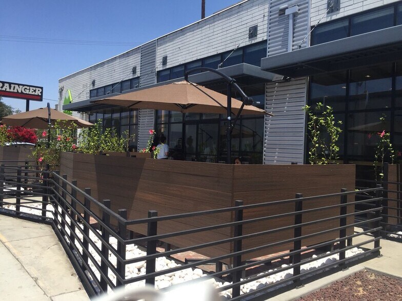 More Photos Of 580 S Alameda St, Los Angeles Storefront Retail Office For Lease