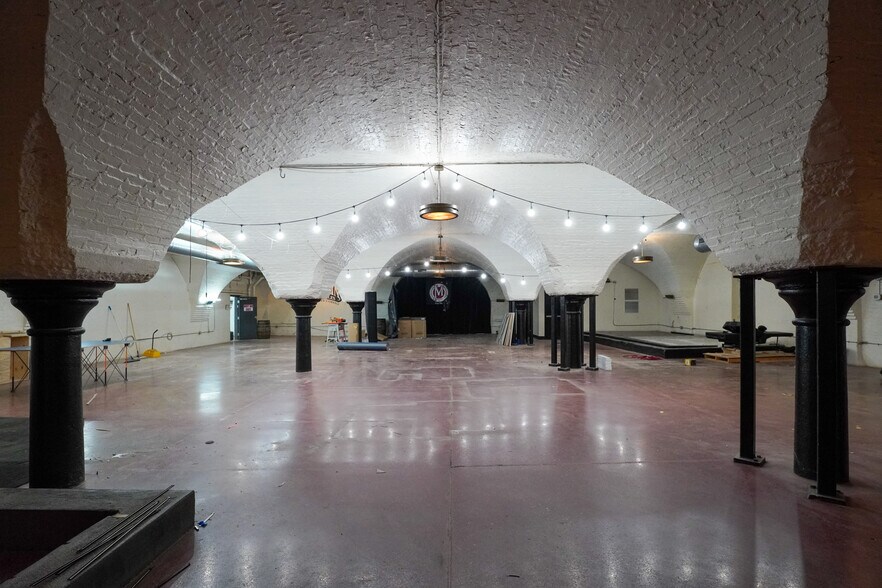 More Photos Of 1612-1616 Moore St, Cincinnati Manufacturing For Sale