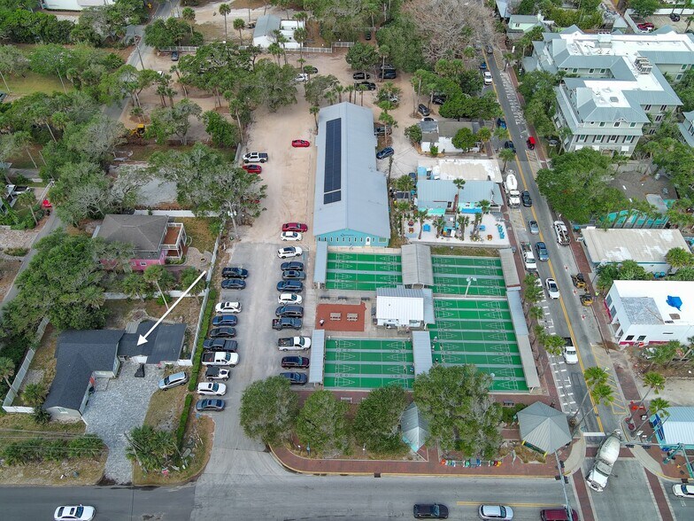 More Photos Of 200 S Pine St, New Smyrna Beach Office Residential For Sale