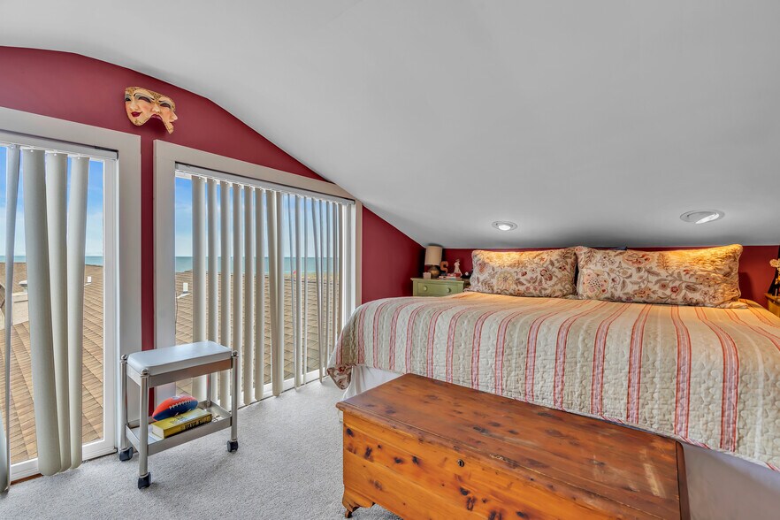 More Photos Of 1008 Ocean Ave, Point Pleasant Beach Hotel For Sale