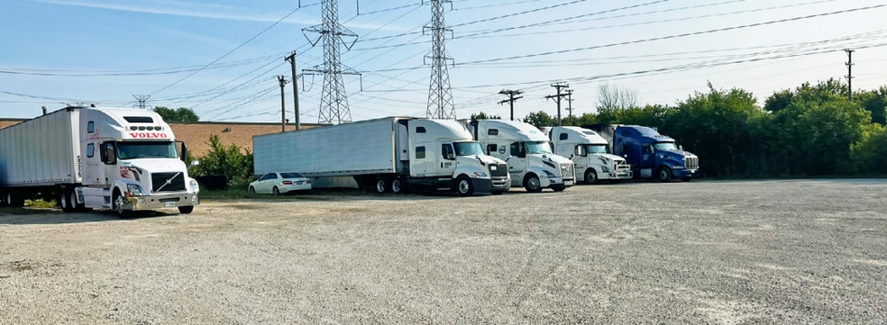 More Photos Of 441 N 3rd Ave, Des Plaines Manufacturing For Sale