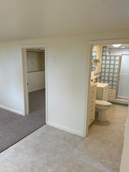 More Photos Of 485 S 100 E, Bountiful Office Residential For Sale