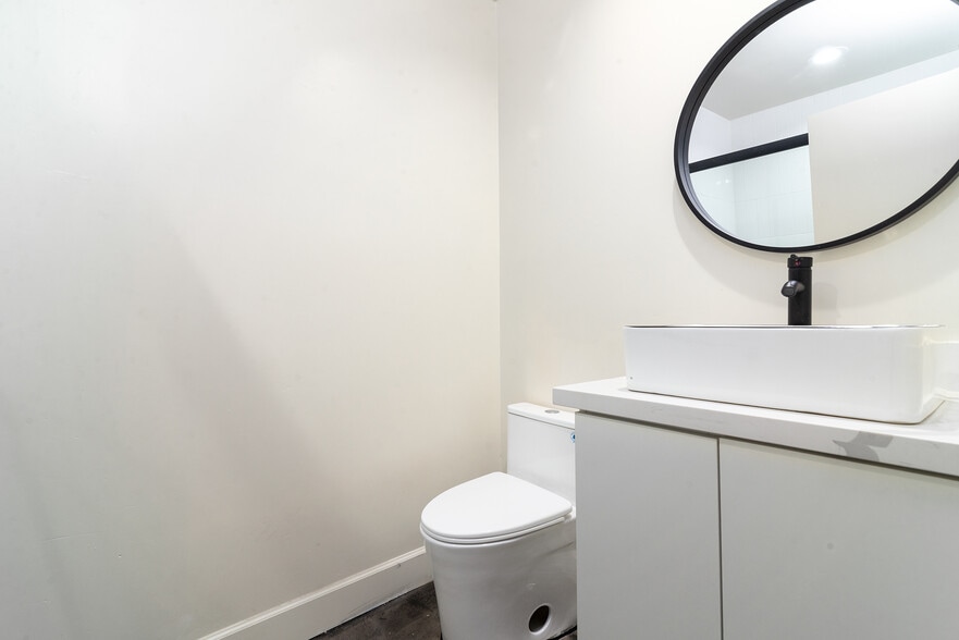 More Photos Of 3219-3225 N 66th St, Scottsdale Apartments For Sale