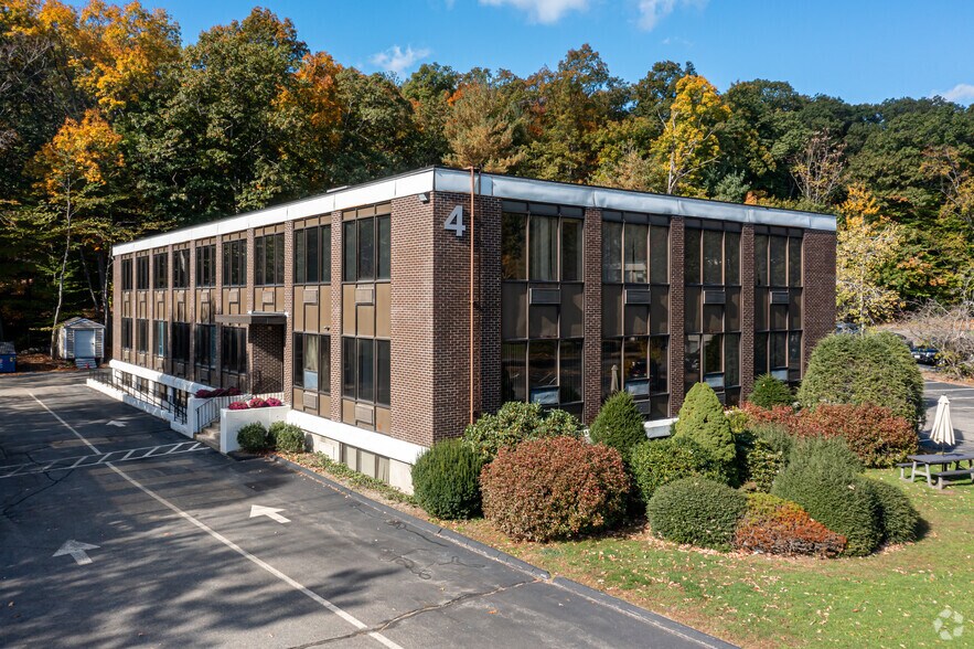 More Photos Of 4 Militia Dr, Lexington Office For Lease