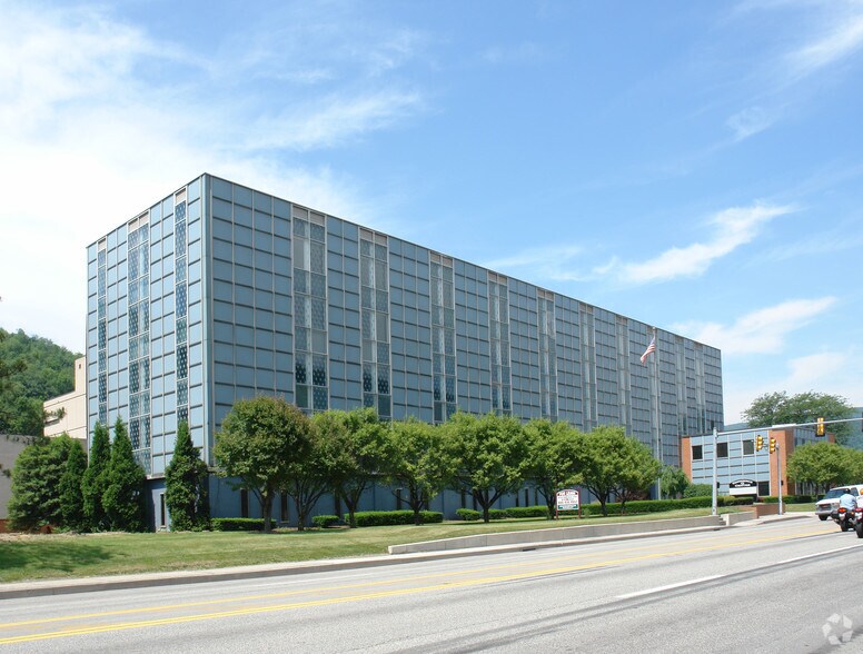 More Photos Of 1001-1003 Broad St, Johnstown Medical For Sale