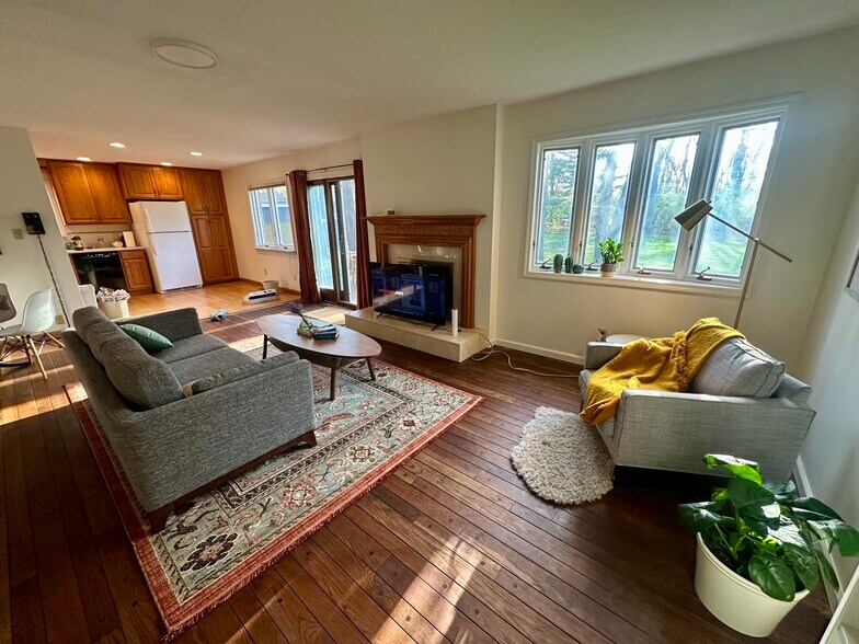 More Photos Of , Ballwin Specialty For Sale