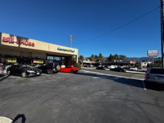 More Photos Of 1501-1505 West Olive Ave, Burbank General Retail For Lease