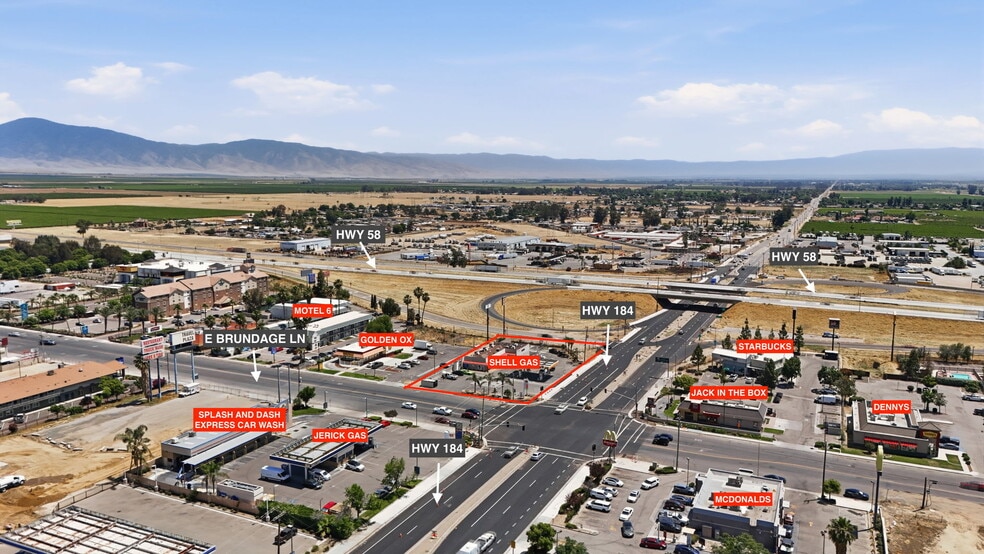 More Photos Of 8101 E Brundage Ln, Bakersfield Service Station For Sale