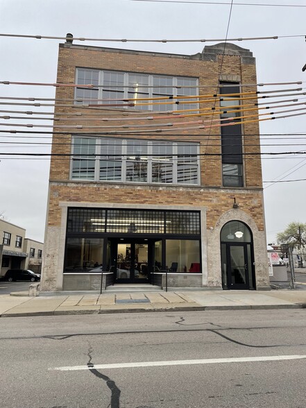 Primary Photo Of 722 Scott St, Covington Loft Creative Space For Lease