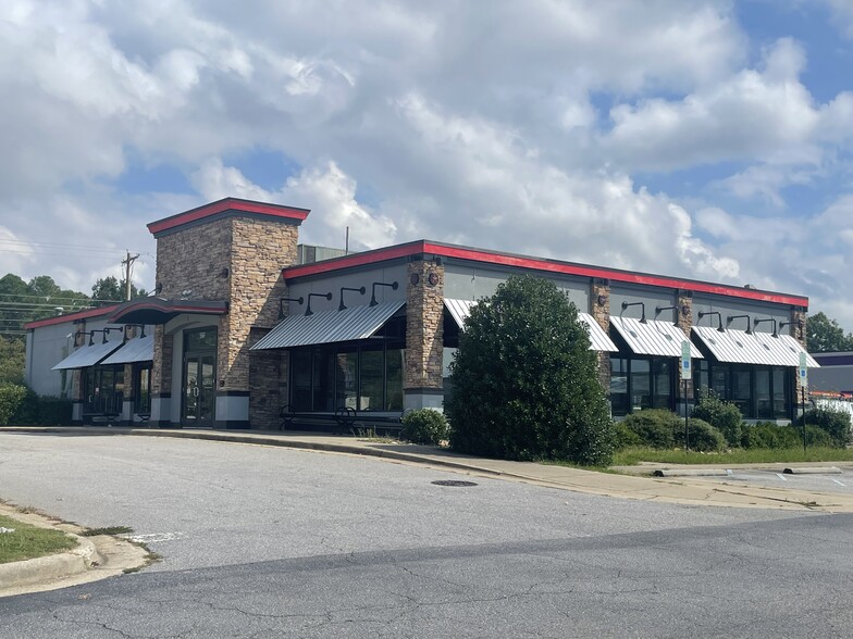 Primary Photo Of 1457 Benvenue Rd, Rocky Mount Restaurant For Lease