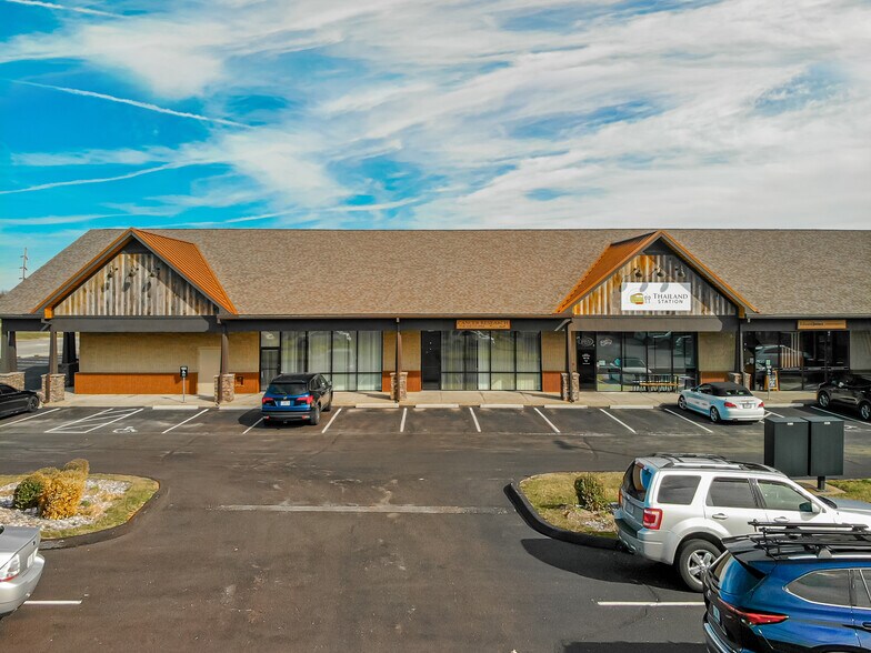 More Photos Of 1730 E Republic Rd, Springfield Unknown For Lease