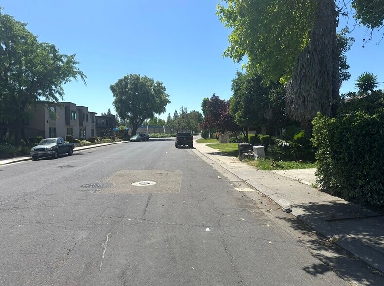 More Photos Of 6215 Morgan Pl, Stockton Multifamily For Sale