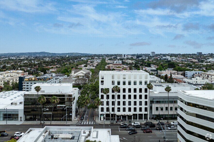 More Photos Of 9300 Wilshire Blvd, Beverly Hills Office For Sale
