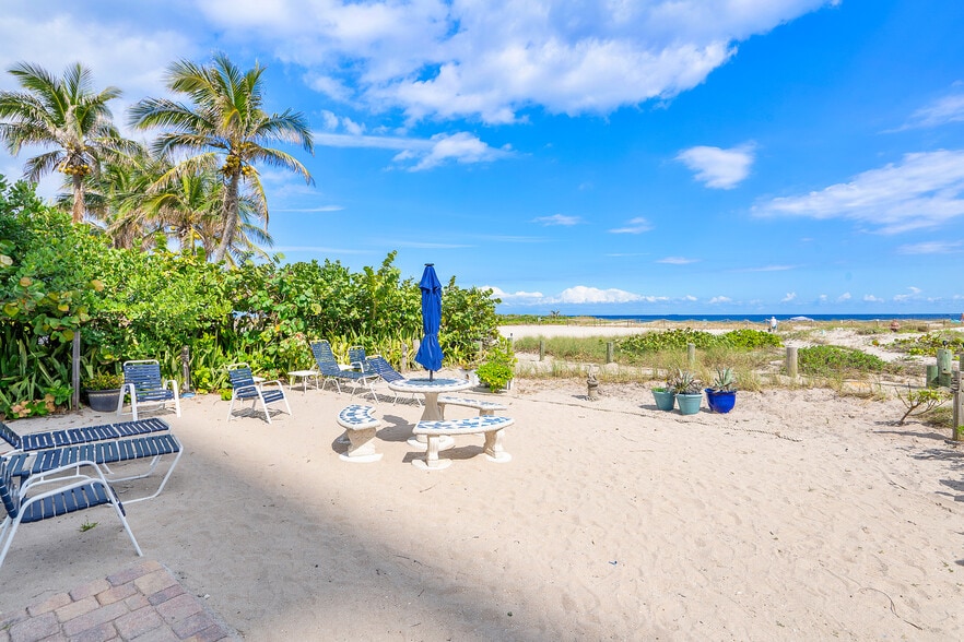 More Photos Of 3401 NE 10th St, Pompano Beach Hotel For Sale