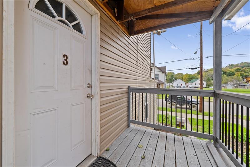 More Photos Of 726 Market St, Beaver Apartments For Sale