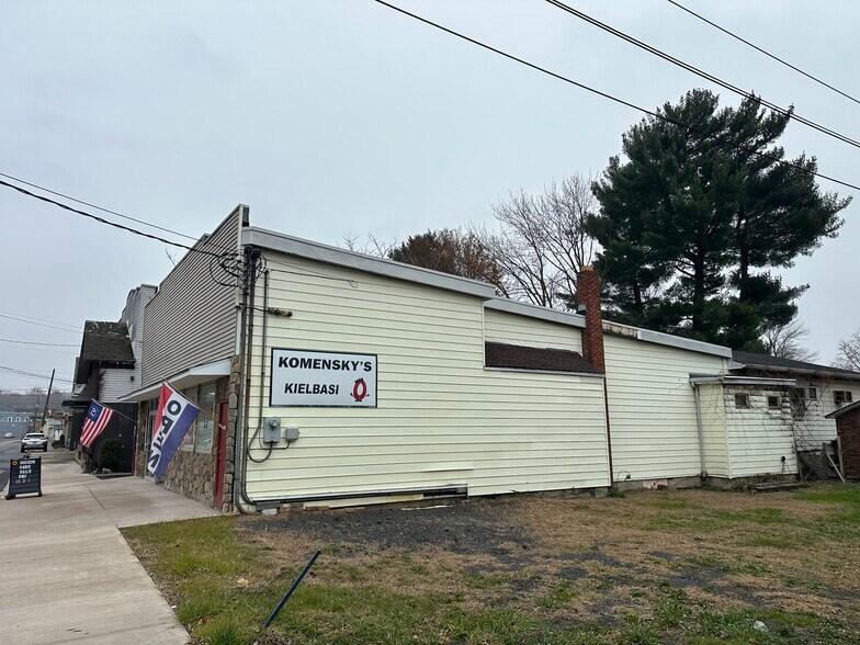 More Photos Of 412 Main St, Duryea Storefront For Sale