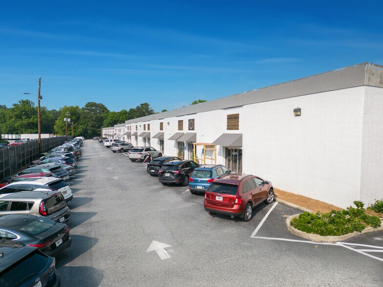 More Photos Of 2201-2241 Faulkner Rd NE, Atlanta Warehouse For Lease