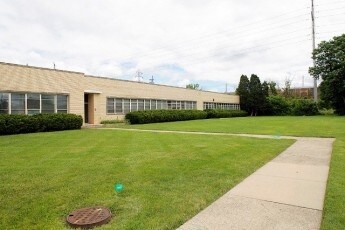 More Photos Of 3100 Randolph St, Bellwood Manufacturing For Sale