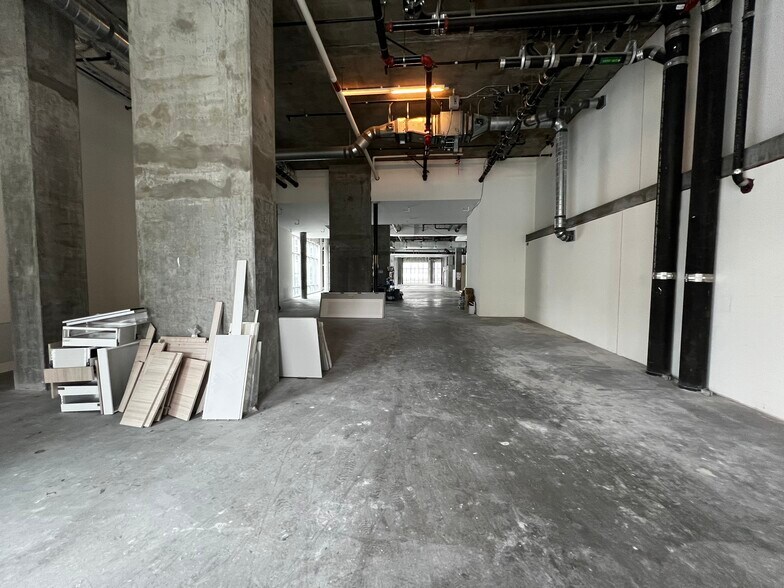 More Photos Of 1000 W 8th St, Los Angeles Apartments For Lease