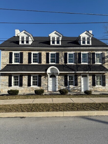 More Photos Of 433 Lancaster Ave, Malvern Medical For Lease