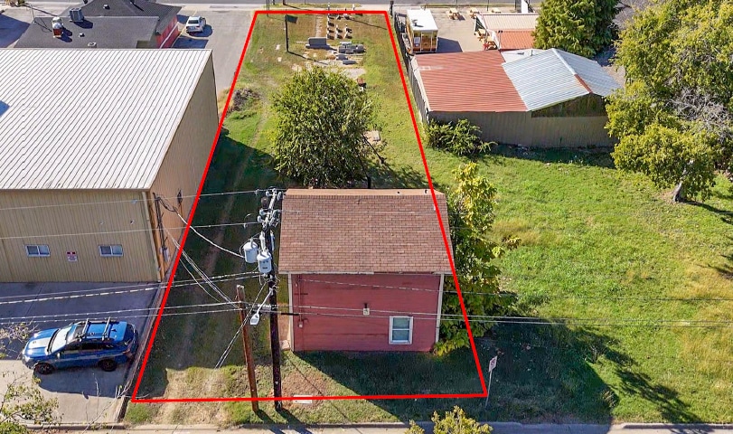 More Photos Of 615 S Locust St, Denton Land For Sale