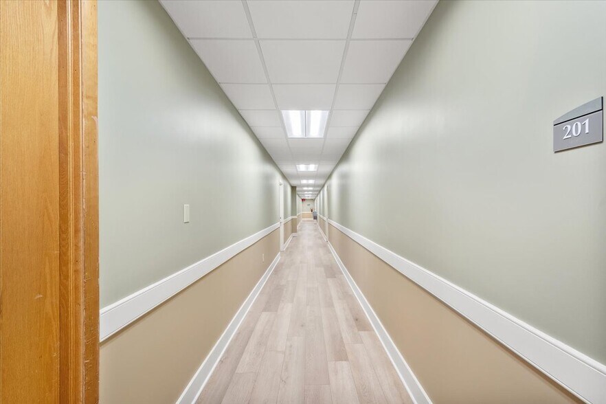 More Photos Of 3578 Brodhead Rd, Monaca Unknown For Lease