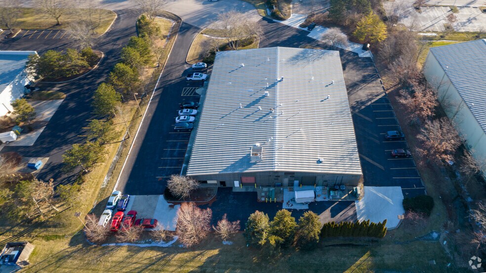 More Photos Of 6145 Scherers Pl, Dublin Light Distribution For Lease