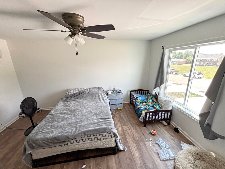 More Photos Of 91 E Adams St, Manteno Multifamily For Sale