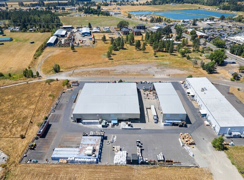 More Photos Of 291 Commercial Pky, Molalla Industrial For Sale