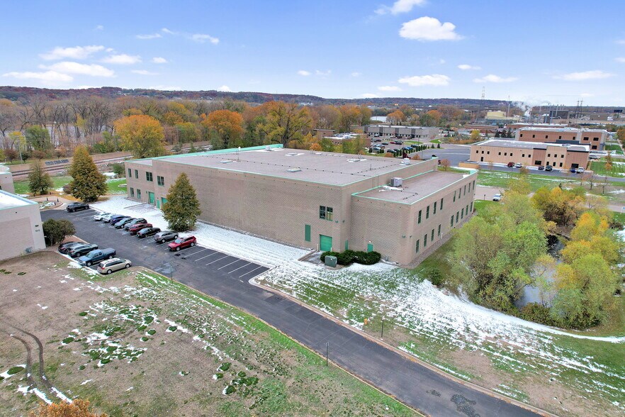 More Photos Of 205 Hardman Ave, South Saint Paul Industrial For Sale