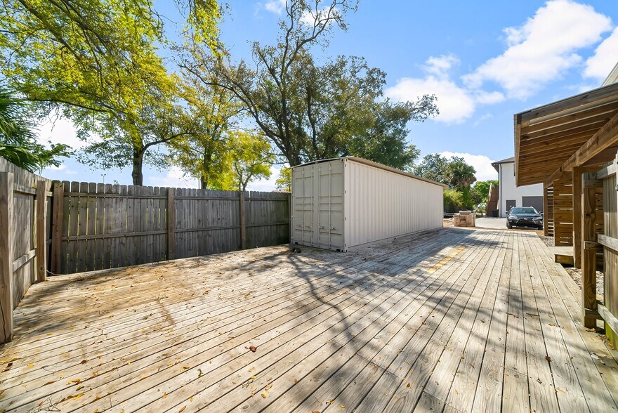 More Photos Of , Panama City Office For Sale