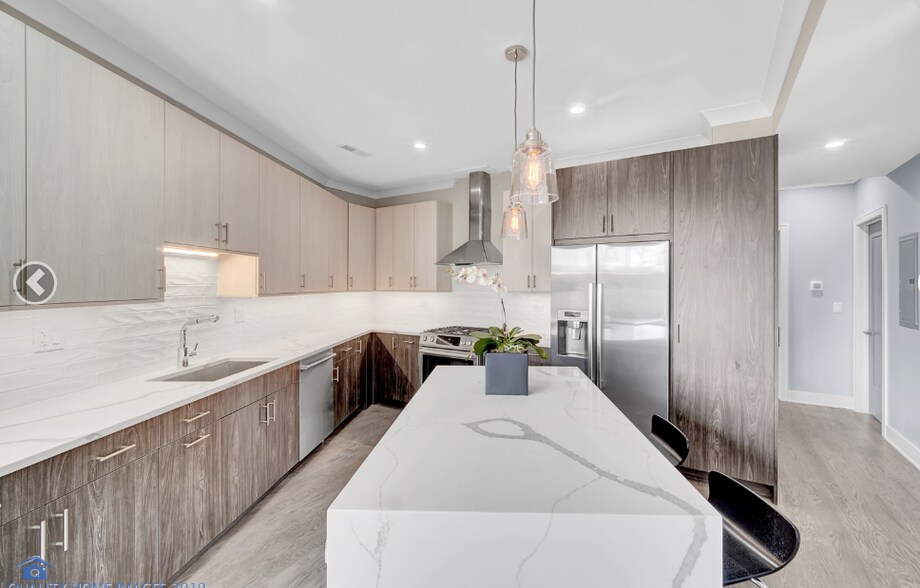 More Photos Of 1937 S Canalport Ave, Chicago Apartments For Sale