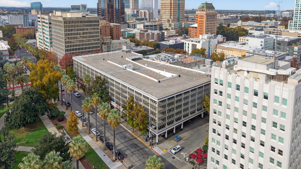 More Photos Of 1003-1031 L St, Sacramento Parking Garage For Lease