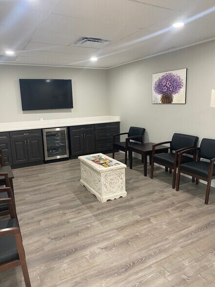 More Photos Of 629 N Dixie Fwy, New Smyrna Beach Medical For Lease