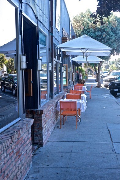 More Photos Of 315 Main St, Half Moon Bay Storefront Retail Office For Lease