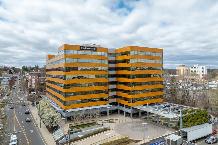 More Photos Of 9 West Broad St, Stamford Coworking Space