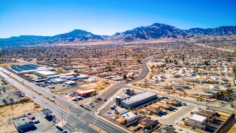 More Photos Of 5905 Sun Valley Dr, El Paso Storefront For Lease