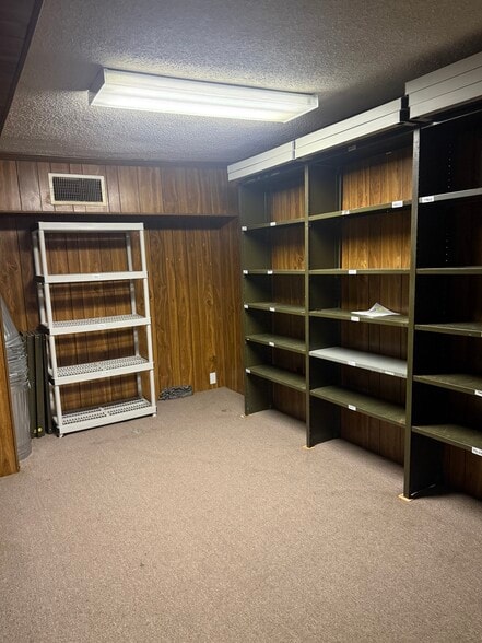 More Photos Of 1450 Rogero Rd, Jacksonville Office For Sale