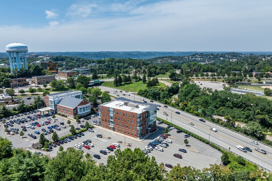 More Photos Of 965 Greentree Rd, Pittsburgh Office For Lease