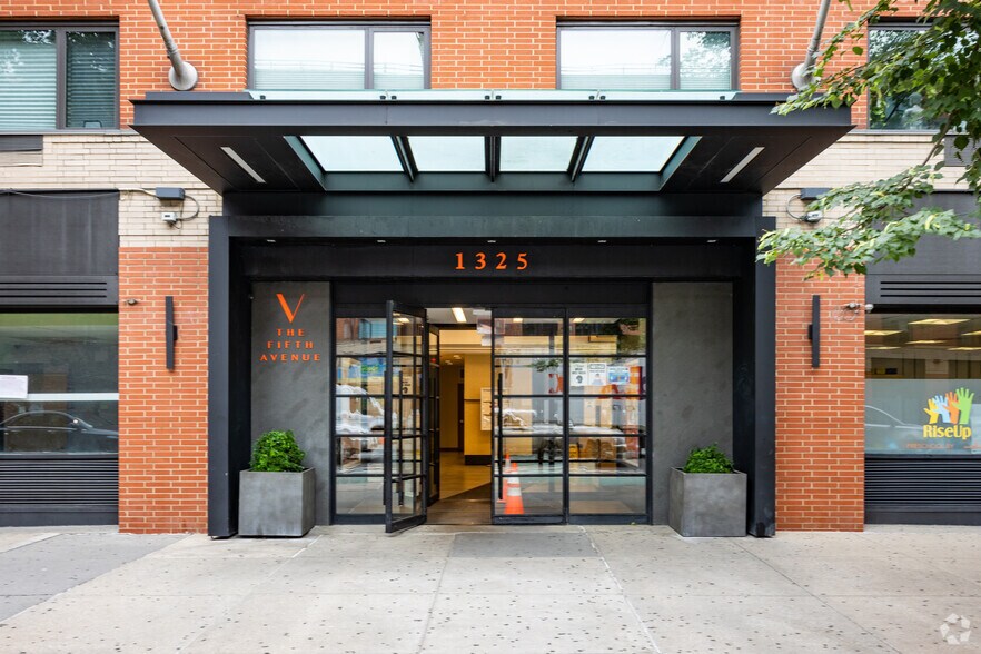 More Photos Of 1325 Fifth Ave, New York Apartments For Lease